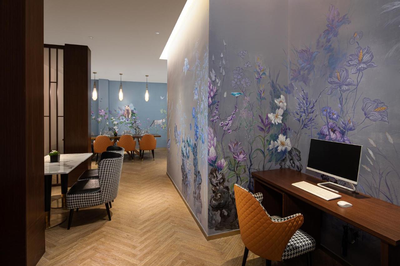 Kasion Pugis Hotel Иу Экстерьер фото