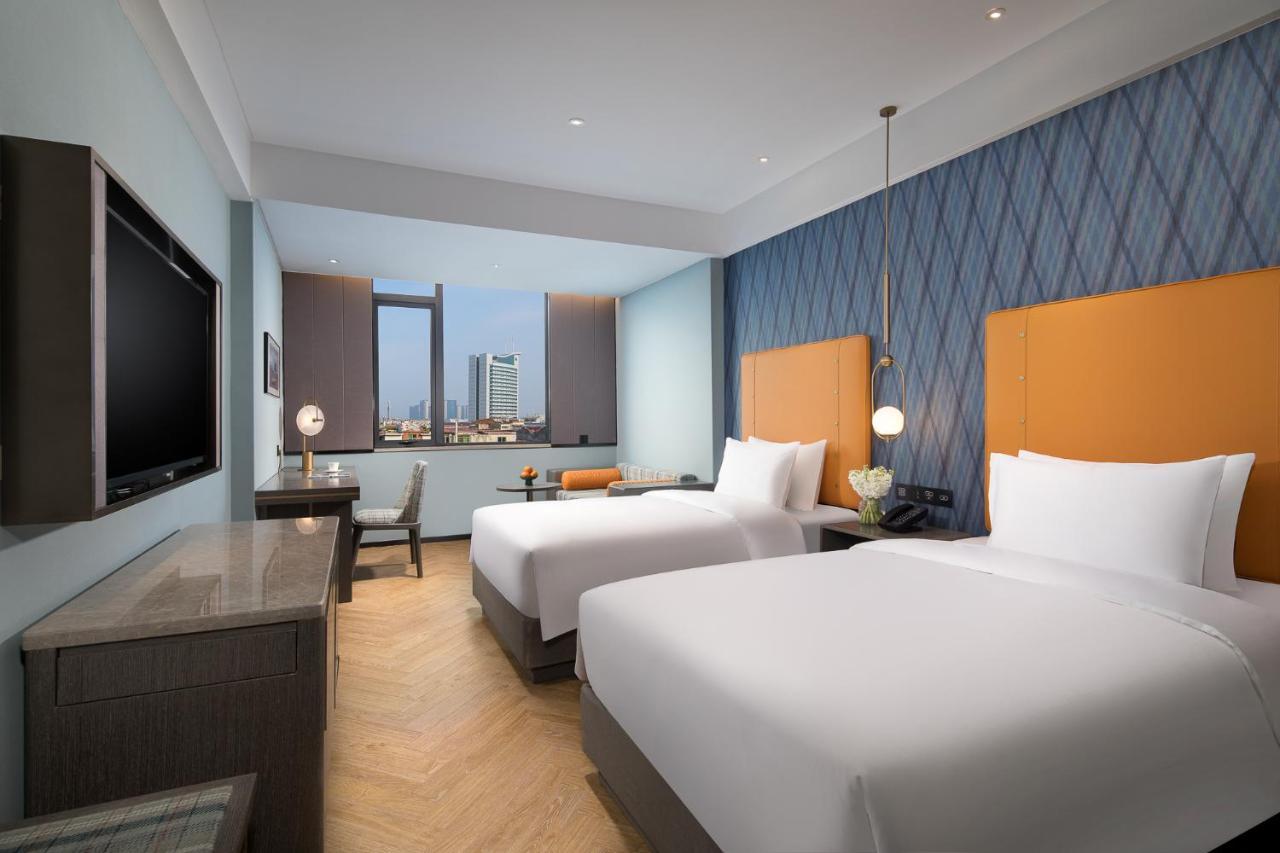 Kasion Pugis Hotel Иу Экстерьер фото